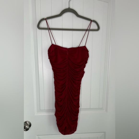 Princess Polly 6 Tara Mini Dress Red Ruched Y2K Spaghetti Strap Mini Bodycon - Picture 4 of 11